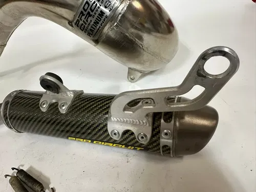 2002 YZ250 Pro Circuit Ti-2 Shorty Carbon Fiber Titanium & Platinum Pipe SET
