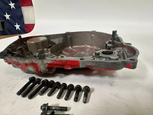 1986 Honda XL600R Right Hand Side Engine Clutch Cover RED OEM Stock