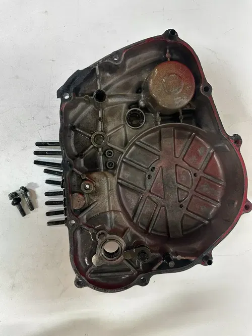 1986 Honda XL600R Right Hand Side Engine Clutch Cover RED OEM Stock