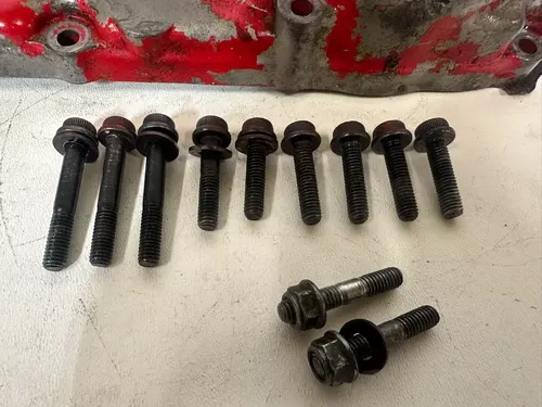 1986 Honda XL600R Right Hand Side Engine Clutch Cover RED OEM Stock