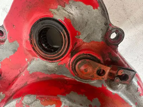 1986 Honda XL600R Right Hand Side Engine Clutch Cover RED OEM Stock