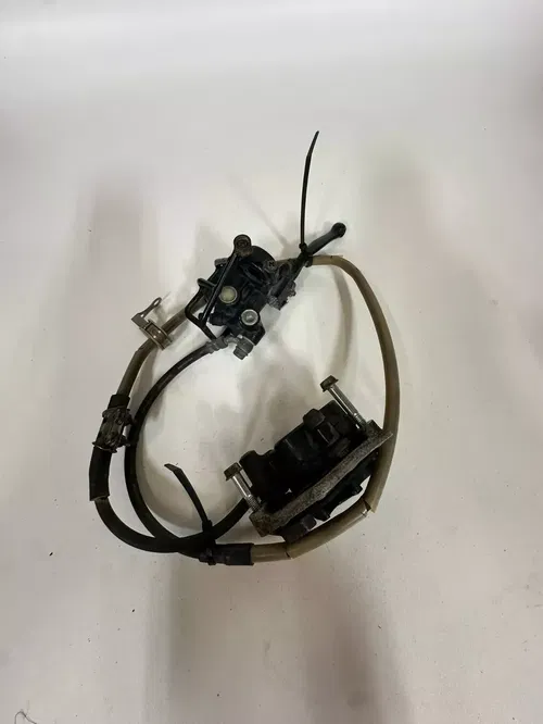 1987 HONDA XR600R Front Brake Lever Perch Cage Guard Line Caliper Assembly