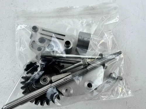2017 HONDA CRF450R Oil Pump Kit Assembly Gears Rod STOCK TESTED