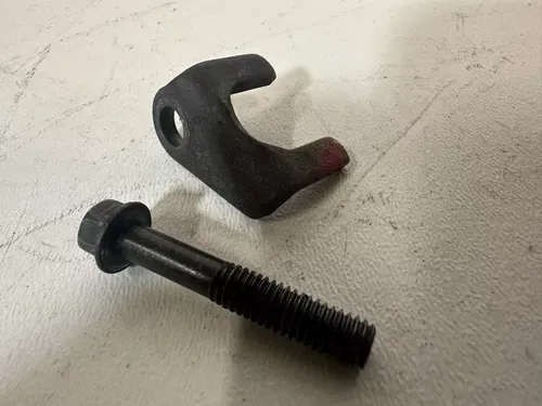 1986 Honda XL600R Upper Engine Head Oil Line Bracket Stay Brace Holder Support