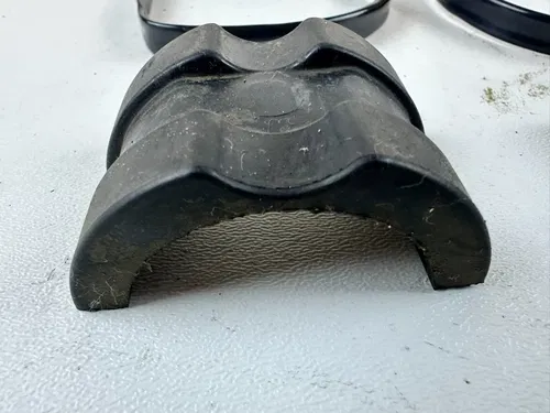 Honda 1984 XR200R Frame Rubber Bumper shock Rubber Damper Pads OEM Stock