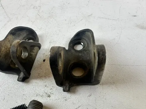 2021 Honda CRF450R Foot Peg Frame Mounts Set Left & Right OEM Stock