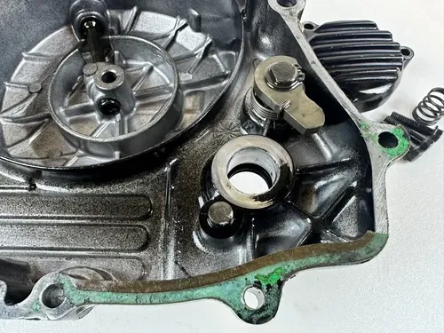 Honda 1984 XR200R Outer Engine Motor Clutch RH Right Hand Side OEM Stock