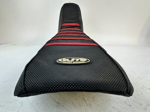 2001 Honda XR400R OEM Seat w/ GUTS cover 96-04