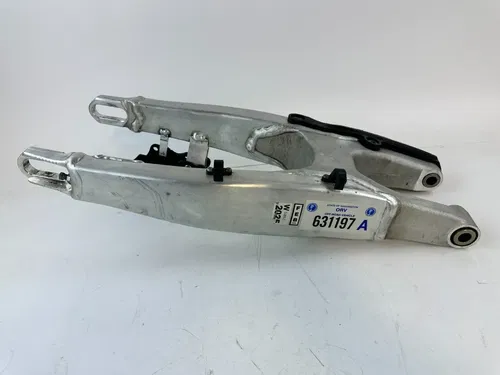 2024 Kawasaki KX250X Swingarm Swing Arm OEM Stock LOW HR Nice