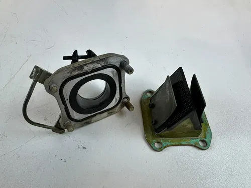 2006 HONDA CR85R Intake Manifold w/ Reed Cage & bolts Hardware 03-07