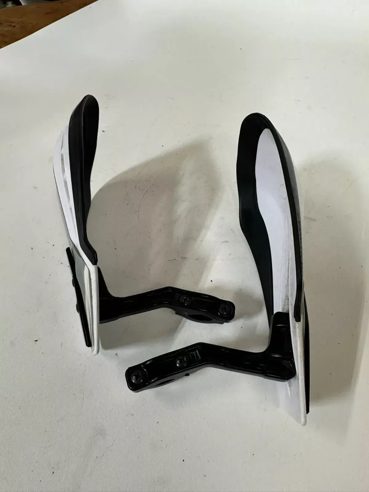 2002 Yamaha YZ250 Renthal White/Black Universal Fit Handguard Handguards 7/8