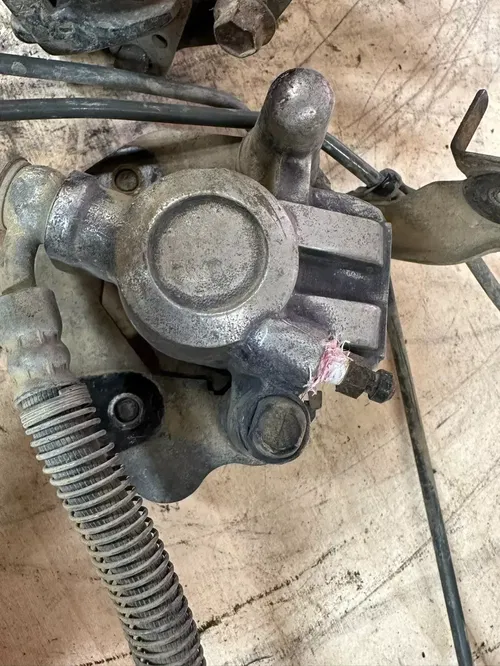 1987 Quadzilla Suzuki LT500R Front Brake Calipers & Lines 87-90