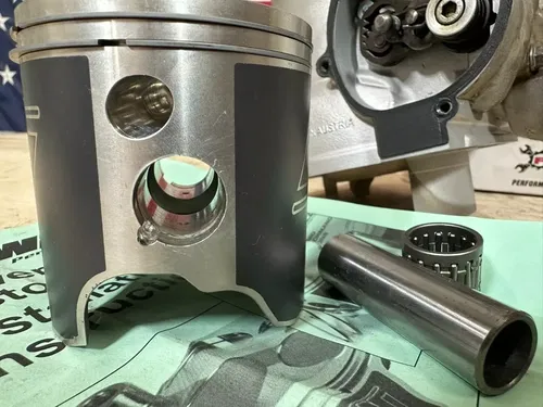 2008 KTM 300 XCW Top End Engine Cylinder Head Jug Complete
