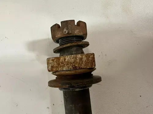 2008 Kawasaki KX450F KX450 KX 450 F Rear Axle W Nut Collars & Adjuster Blocks OE