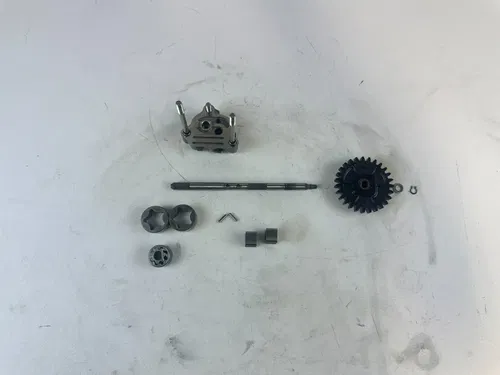 2021 Honda CRF450R Oil Pump Assembly w/ Gears Shaft complete OEM Stock 21-24