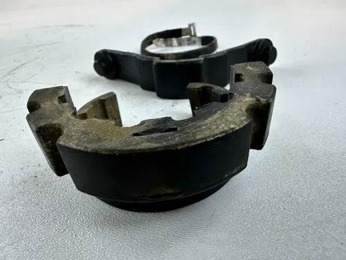 1988 Honda XR600R Gas Tank Rubber Pads Bushings Dampers Frame Guard OEM Stock