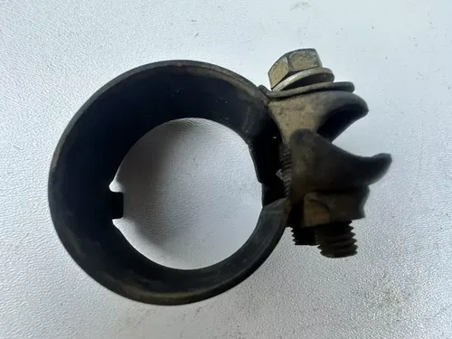 1987 Honda XR250R  Mid exhaust pipe to header Clamp OEM Stock Nice
