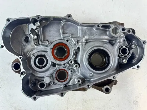 2007 Honda CRF450R Right Side Inner Crank Case CRF 450R Tested