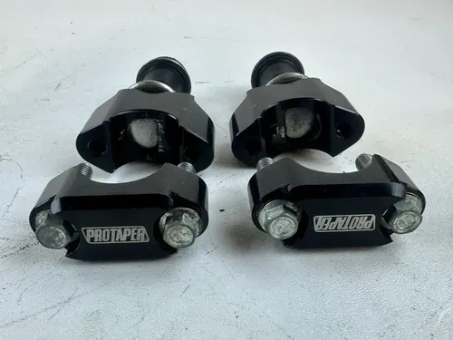 2006 Honda CRF450R Pro Taper Bar Clamp Handlebar attachment Blocks
