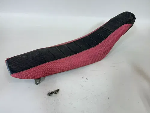 2004 Honda CRF450R SEAT CRF 450 R W/ Mounting Hardware