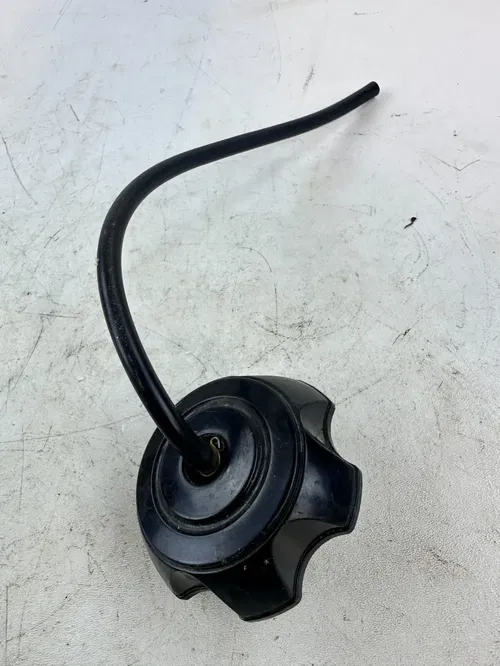 2001 Honda XR400R OEM Stock Gas Tank Cap Lid 96-04
