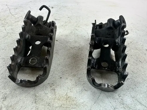 SUZUKI DRZ400SM 05-24 Stock Foot Pegs Left & Right OEM