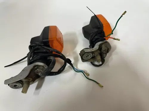 2009 Honda XR 650L Rear Blinkers & Mounts W/Wire Harness