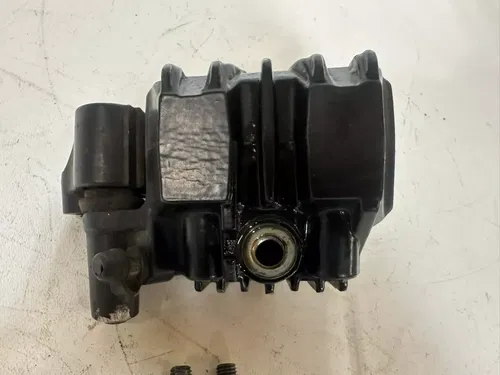 1986 Honda XL600R Front Brake Caliper Brake Pad Holder Banjo Bolt & Hardware OEM