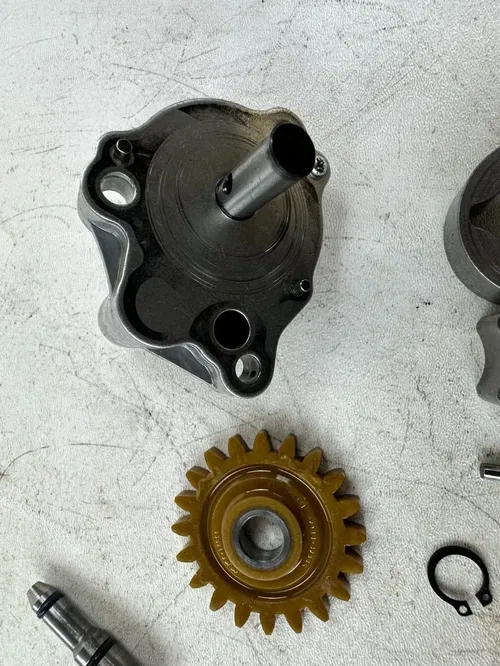 SUZUKI DRZ400SM 05-24 Oil Pump Complete Assembly OEM MIKUNI Stock Tested