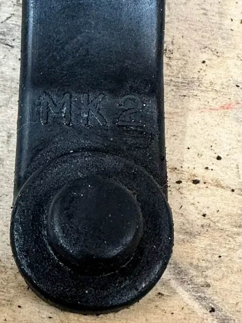 HONDA XR600R Fuel Tank Frame Pad Rubber Bumper Bushing 1992 XR 600 R