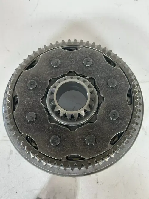 2004 Honda CRF450R Clutch Basket & Gear With Needle Bearing CRF 450 R OEM