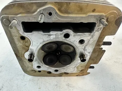 2001 Honda XR400R Top End Cylinder Head w/ Valves NICE 96-04