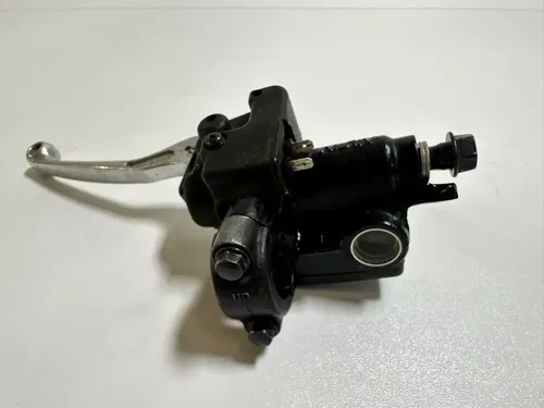 Honda CRF 250L 2017 Front OEM Stock Master Cylinder Brake Lever Perch w/banjo