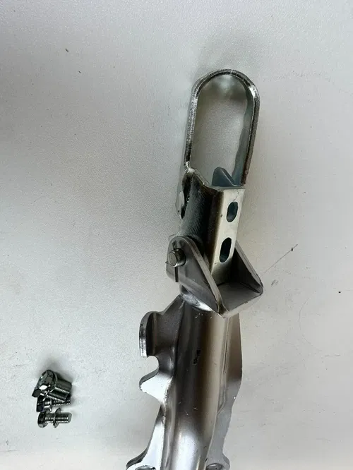 2025 HONDA CRF 110F OEM Stock Foot Pegs & Mount 0HR NEW!