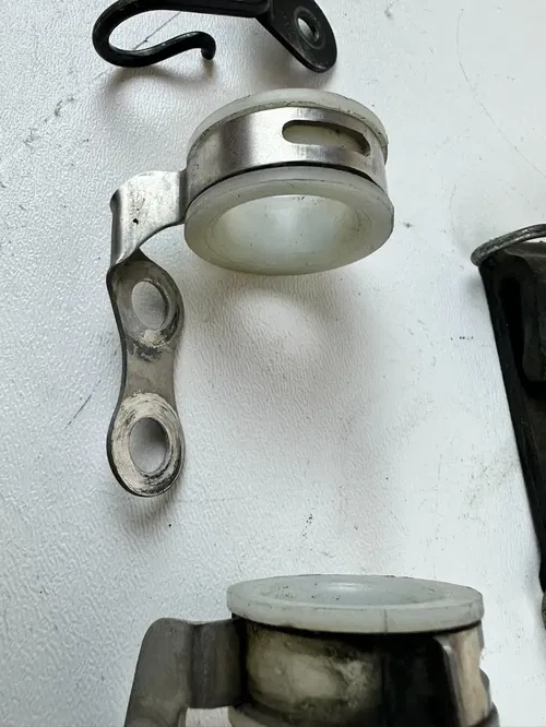 Honda 1984 XR200R Front Brake Cable Bracket Holder Stay Fuel Tank Tension Strap