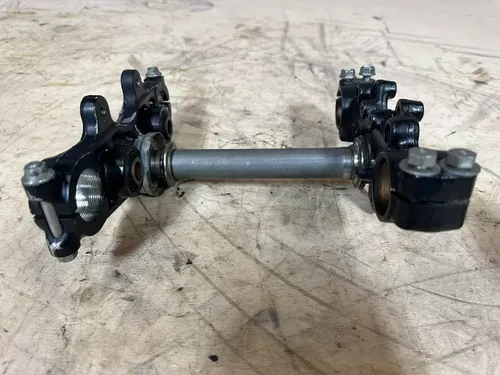Honda XL185S 1981 Triple Tree Clamp Complete NICE! OEM 185S XL