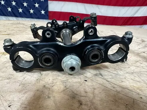 Honda XL185S 1981 Triple Tree Clamp Complete NICE! OEM 185S XL