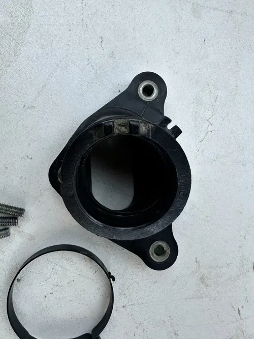 2008 Honda XR650L Intake Manifold Carb to engine Rubber Joint OEM Stock 93-25