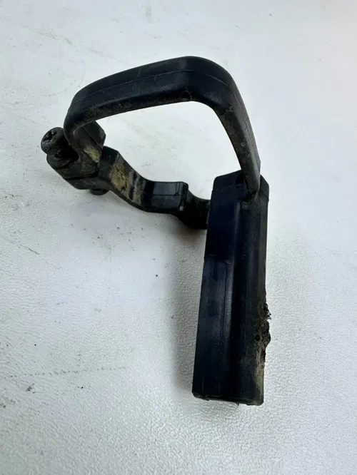 1988 Honda XR600R Oil Cooler Frame Mount Line Clip Clamp Bracket Holder Stay