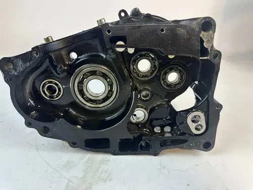 Honda 1984 XR200R Right Hand RH Engine Motor Inner Crank Case OEM Stock Nice