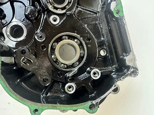 Honda 1984 XR200R Right Hand RH Engine Motor Inner Crank Case OEM Stock Nice