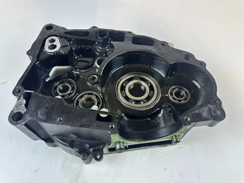 Honda 1984 XR200R Right Hand RH Engine Motor Inner Crank Case OEM Stock Nice