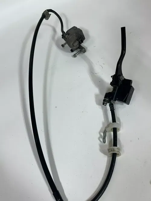2009 Honda XR 650L Front Brake Caliper Master Cylinder Lever & Line XR650L