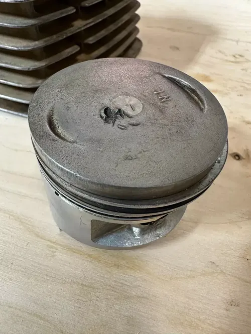 1981 81 HONDA XL185 XL 185S CYLINDER & PISTON TOP END JUG
