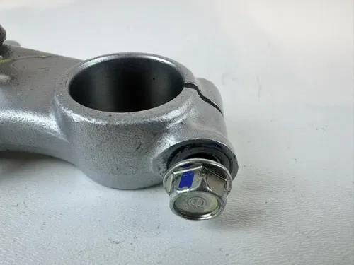 2025 HONDA CRF 110F Triple Tree Fork Clamp OEM Stock 0hrs NEW