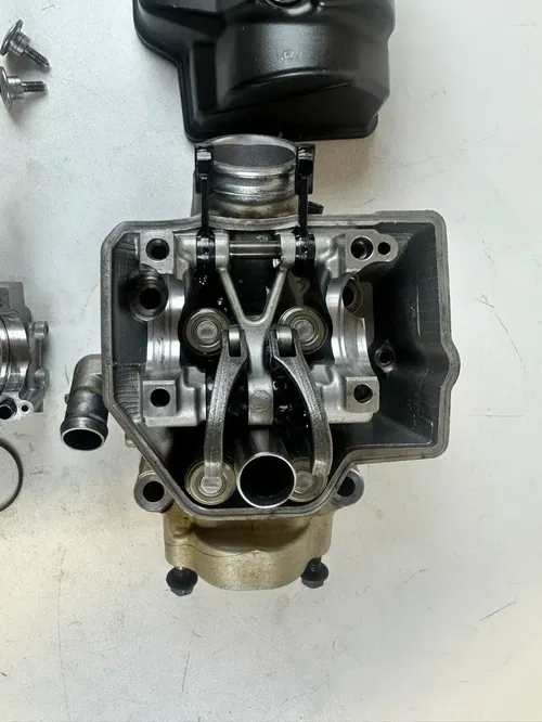 2021 Honda CRF450R Engine Cylinder Head With Valves 21-24 OEM