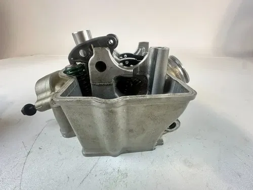 2021 Honda CRF450R Engine Cylinder Head With Valves 21-24 OEM