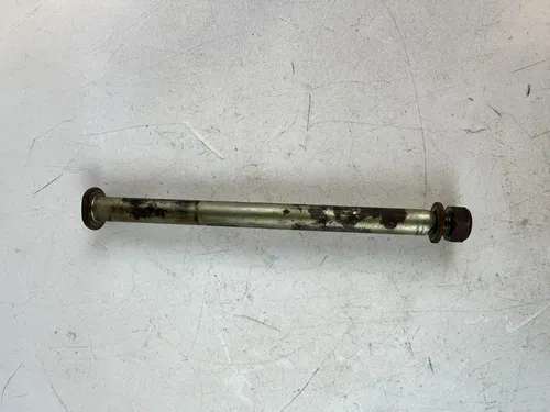 2007 Honda CRF450R Swingarm pivot bolt swing arm CRF 450 R
