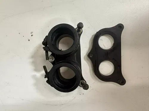 1987 HONDA XR600R Dual Carb Carburetor Boot Intake Flange Rubber Joint