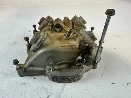 1988 Honda XR600R Cylinder Head Cover w/ valve rocker and Bolts  w/ gasket OEM